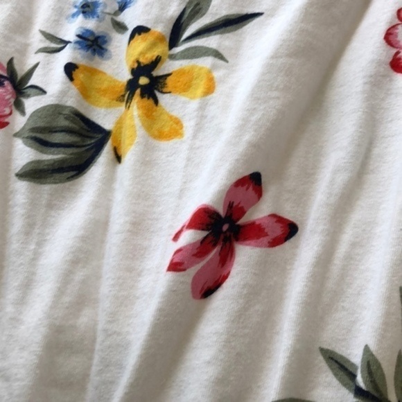 Old Navy Summer Cotton White Floral Romper, XS - Picture 4 of 5